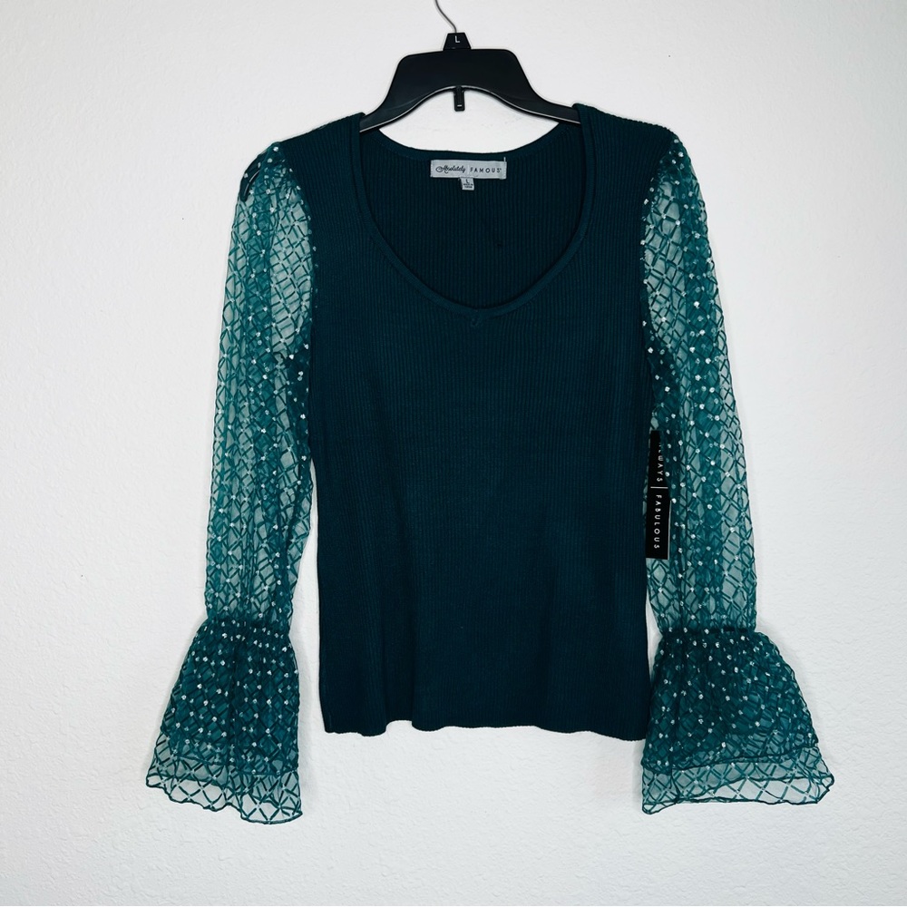 NWT Absolutely Famous Green Top